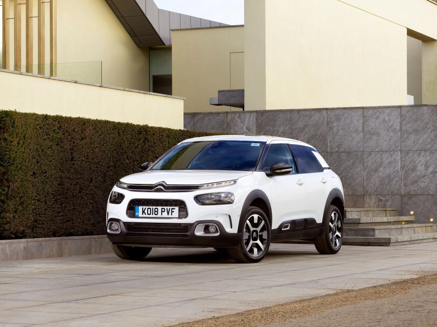  Citroen C4 Cactus 2018 года  (UK) (фото 6 из 30)